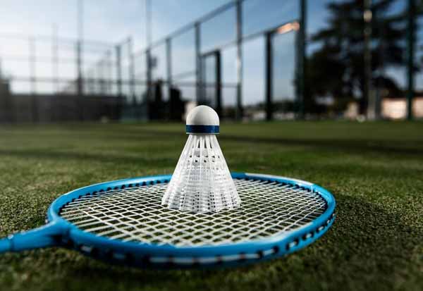 Badminton